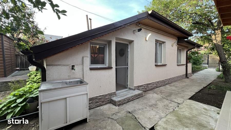 Casă cu 3 camere în Alexandriei