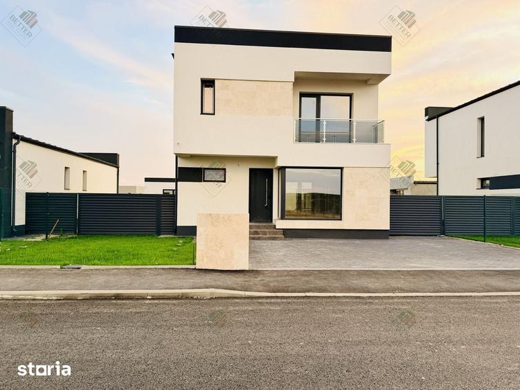 Casă cu 4 camere cu Teren 321 Mp în Vidra