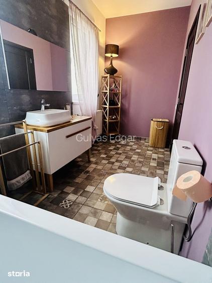 De vanzare casa tip duplex in Dumbravi?a