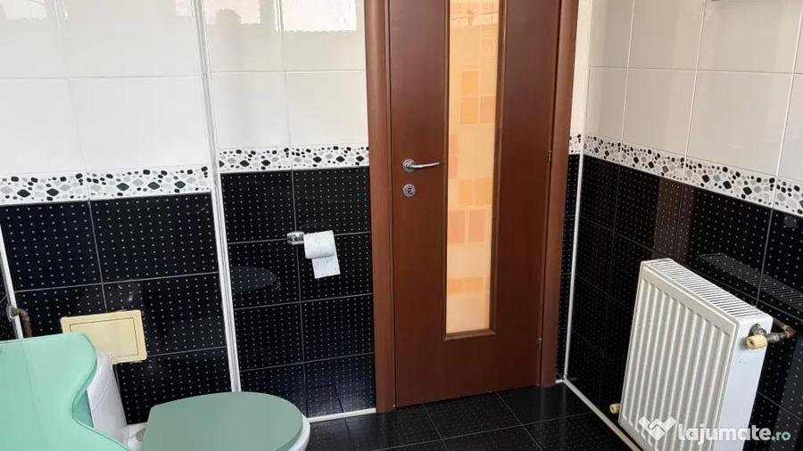 Apartament cu 2 camere decomandat în 9 Mai