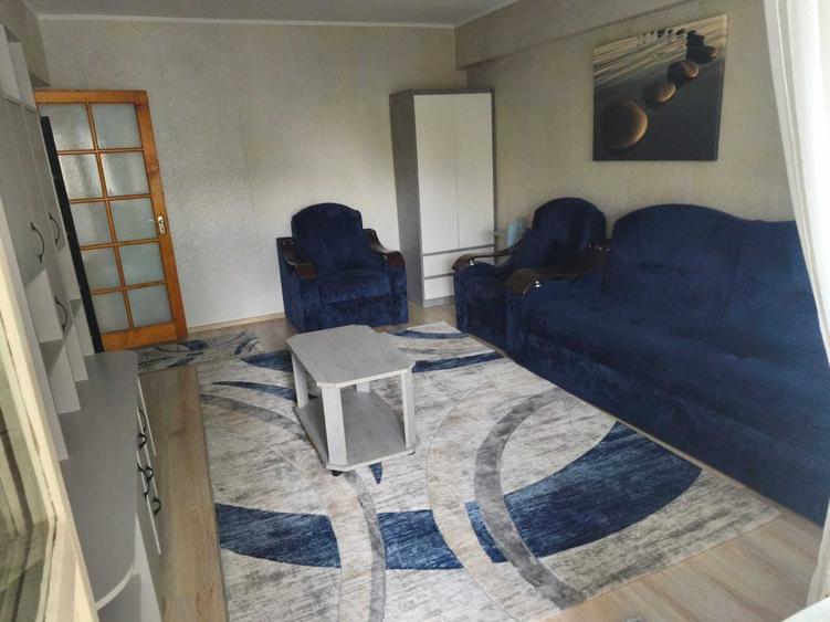 Garsonieră decomandată în Central