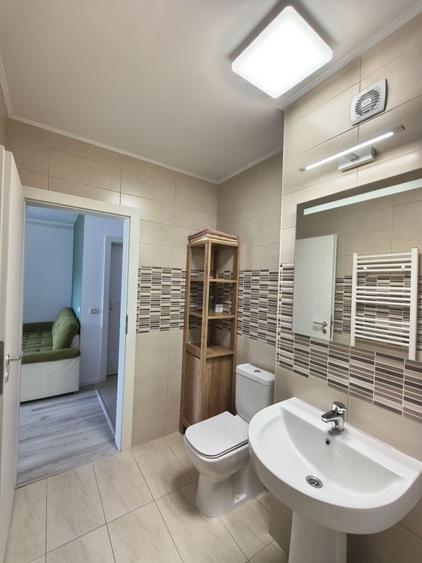 Apartament cu 2 camere semidecomandat în Noua