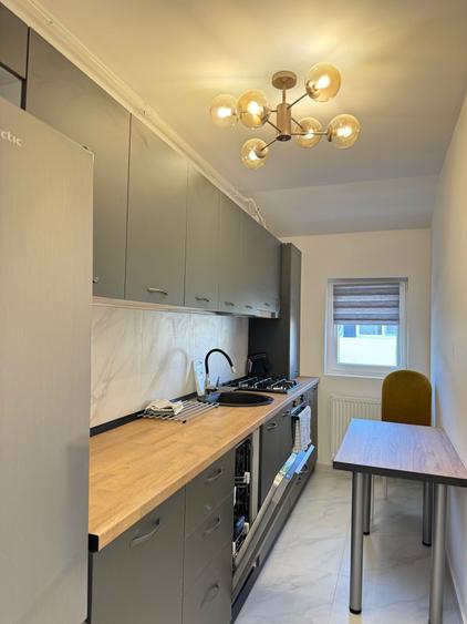 Apartament cu 2 camere decomandat în Militari