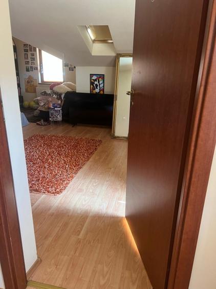 Duplex cu 5 camere cu Teren 500 Mp în Valea Lupului