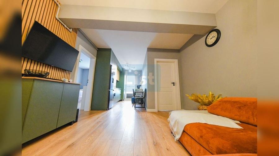 Apartament cu 3 camere semidecomandat, mobilat în Zorilor