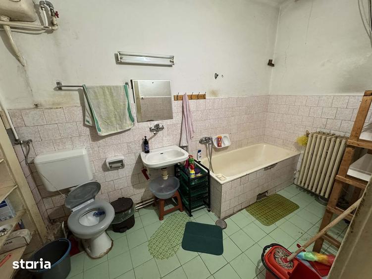 Casă cu 3 camere cu Teren 300 Mp în 14 Mai