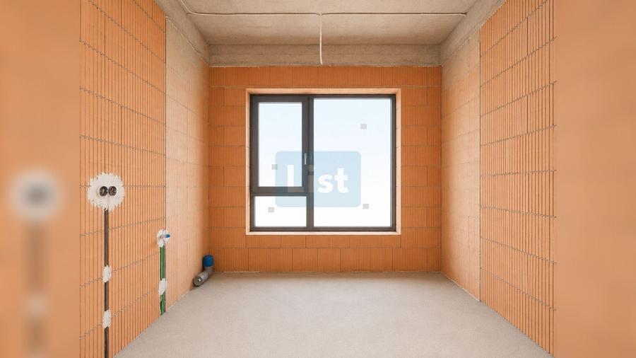Casă cu 4 camere cu Teren 600 Mp în Florești