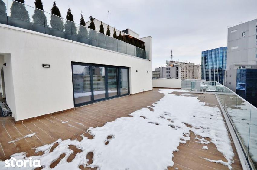 Apartament cu 5 camere în Gara de Nord
