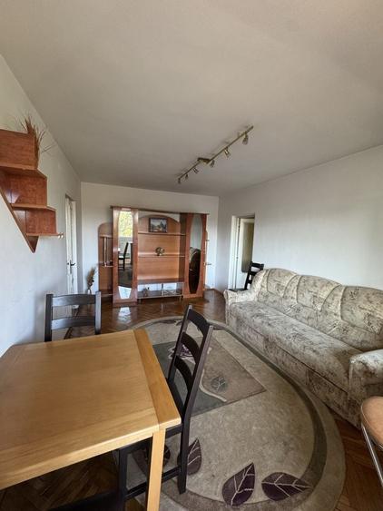 Apartament cu 2 camere semidecomandat în Șagului