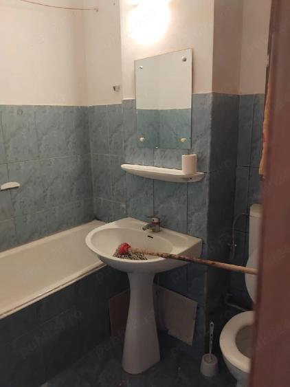 Garsonieră decomandată în Soarelui