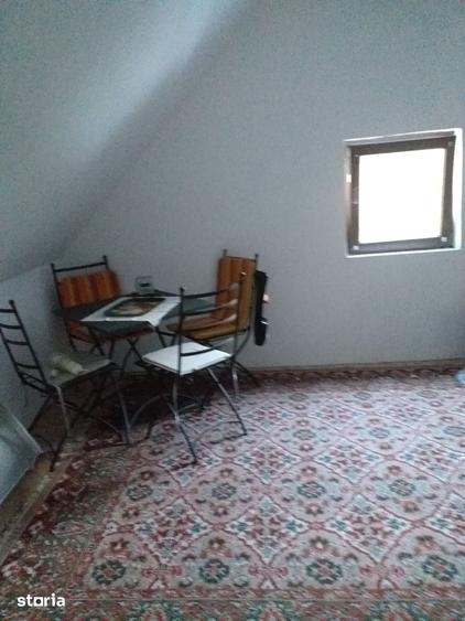 Casă cu 6 camere cu Teren 1000 Mp în Măgureni