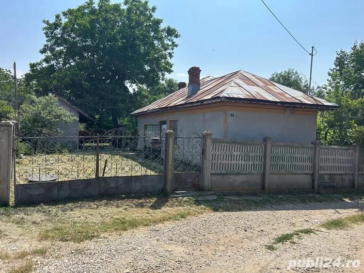 Casă cu Teren 1400 Mp în Măldăeni