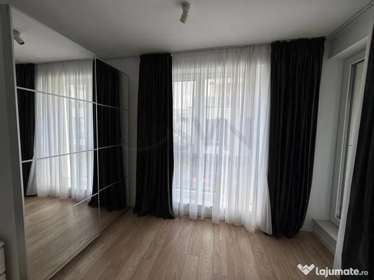 Casă cu 5 camere cu Teren 260 Mp în Pipera
