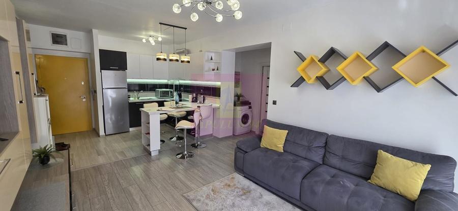 Apartament cu 2 camere semidecomandat, mobilat în Calea Moroieni