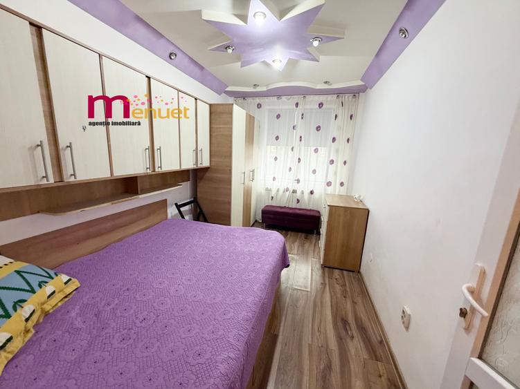 Apartament cu 2 camere decomandat în Neptun