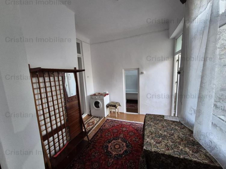 Casă cu 3 camere cu Canalizare în Apollo