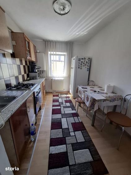 De vanzare apartament 2 camere si balcon. Pret 35000 euro negociabil - 3