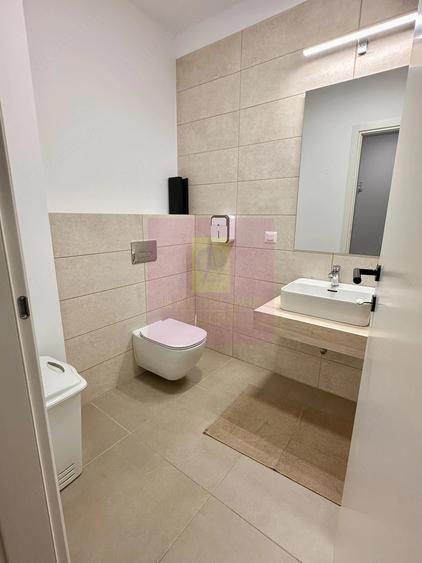 Apartament cu 2 camere semidecomandat în Sebastian