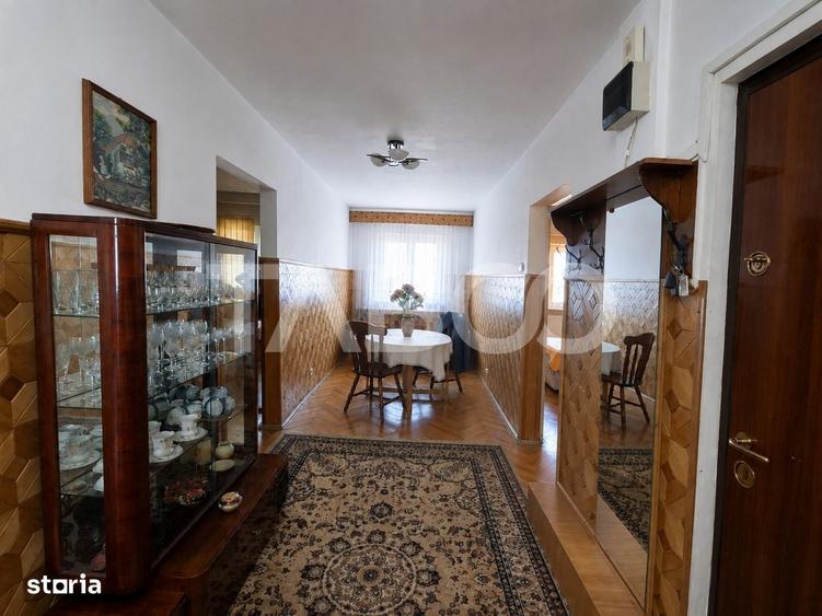 Apartament cu 3 camere decomandat în Terezian