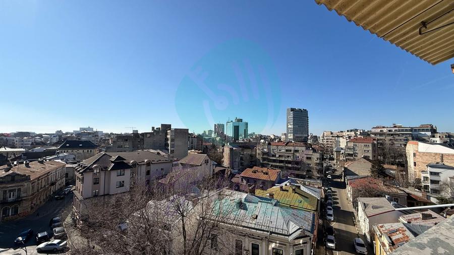 Apartament cu 3 camere decomandat, mobilat în Armeneasca