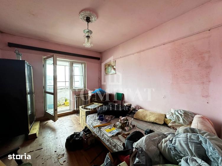 Apartament cu 3 camere decomandat în Între Lacuri