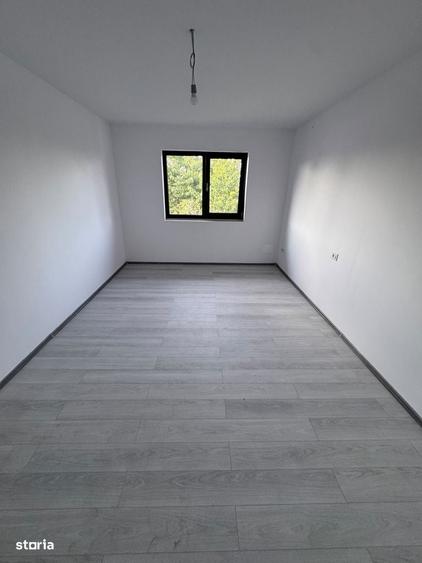 Casă cu 3 camere în Cug