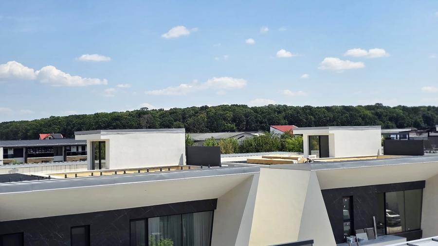 Casă individuală cu 5 camere cu Piscina în Nord-Vest