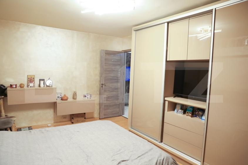 Apartament cu 3 camere semidecomandat, mobilat în Cornitoiu
