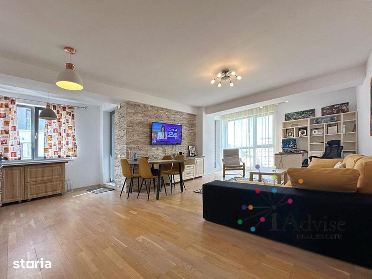Apartament cu 3 camere decomandat, mobilat în Central
