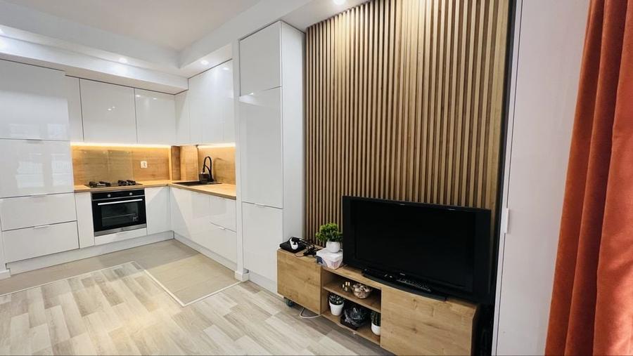 Apartament cu 2 camere decomandat în Crețuleasca