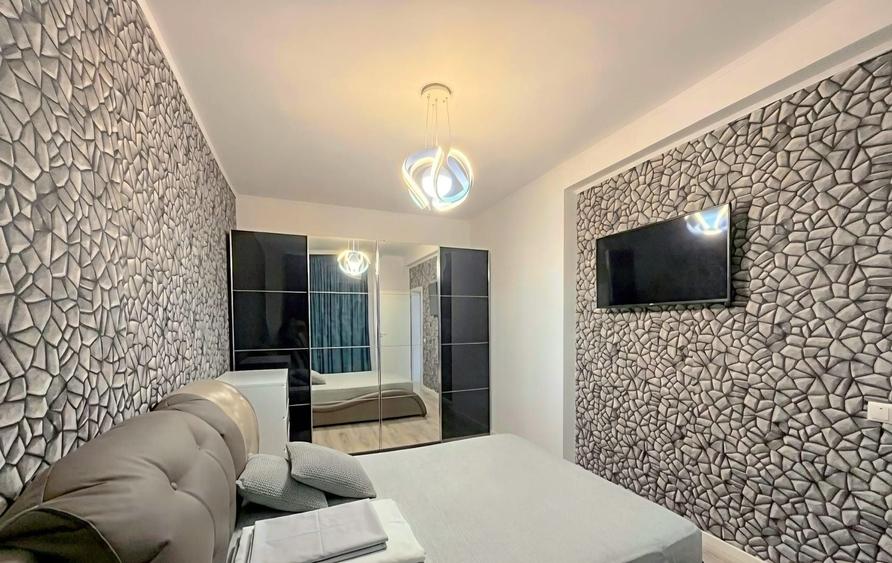 Apartament cu 2 camere semidecomandat, mobilat în Tomis Nord