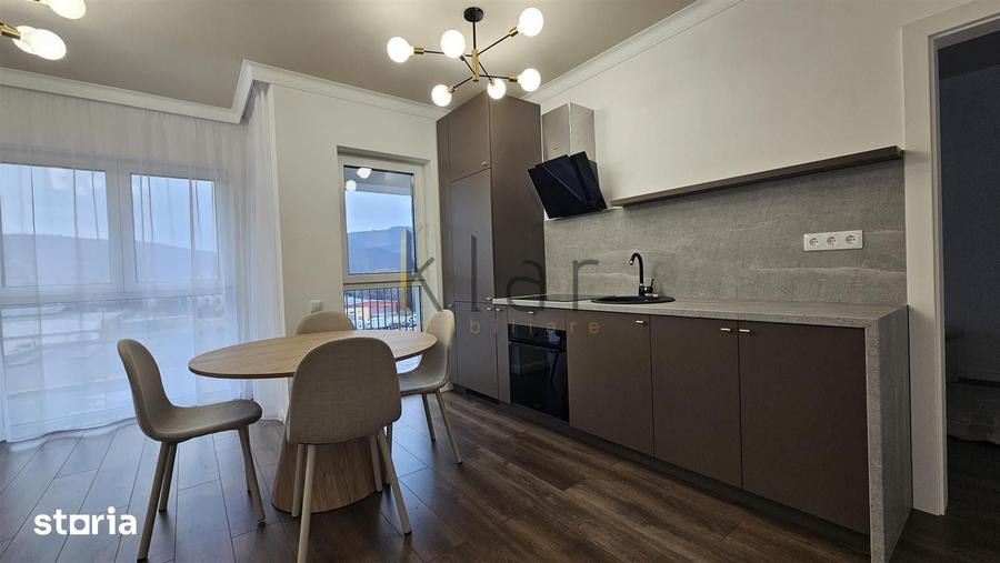 Apartament cu 3 camere semidecomandat în Florești