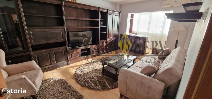 Apartament cu 3 camere decomandat în Cantacuzino