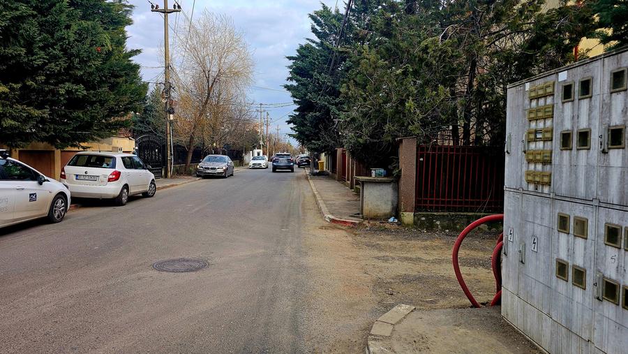 Teren Construcții intravilan de 1000 mp, în Pipera