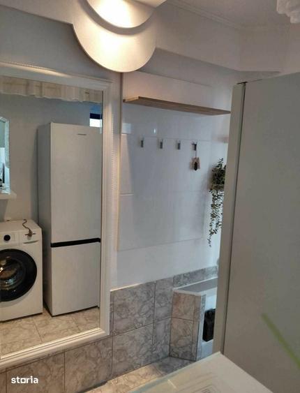 Apartament cu 2 camere nedecomandat în George Enescu