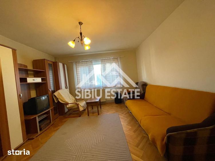 Apartament cu 3 camere decomandat în Terezian