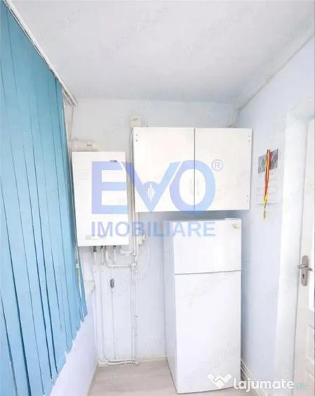 Apartament cu 3 camere decomandat în Canta