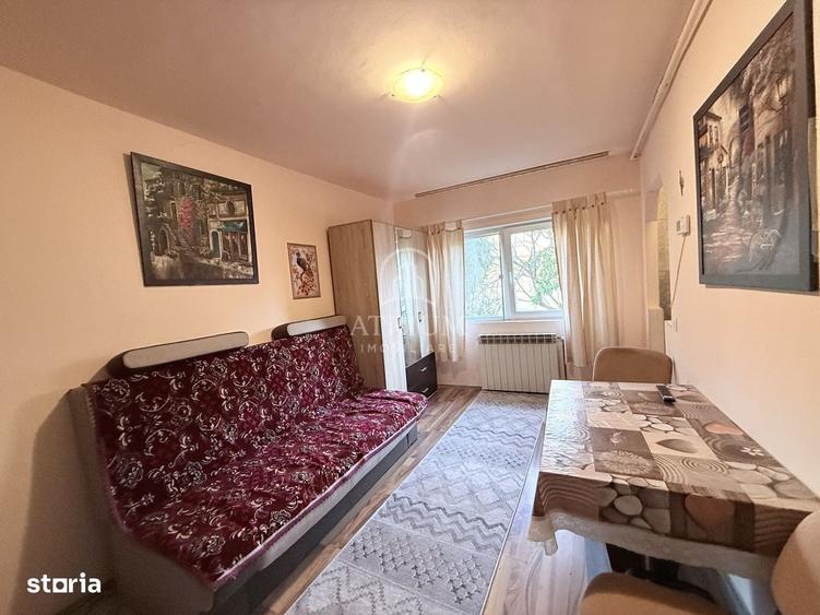 Garsonieră în Central