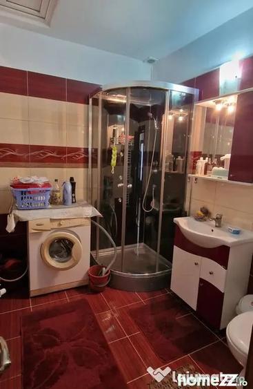 Casă cu 3 camere cu Teren 154 Mp în Central
