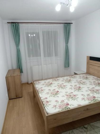 Garsonieră decomandată în Astra