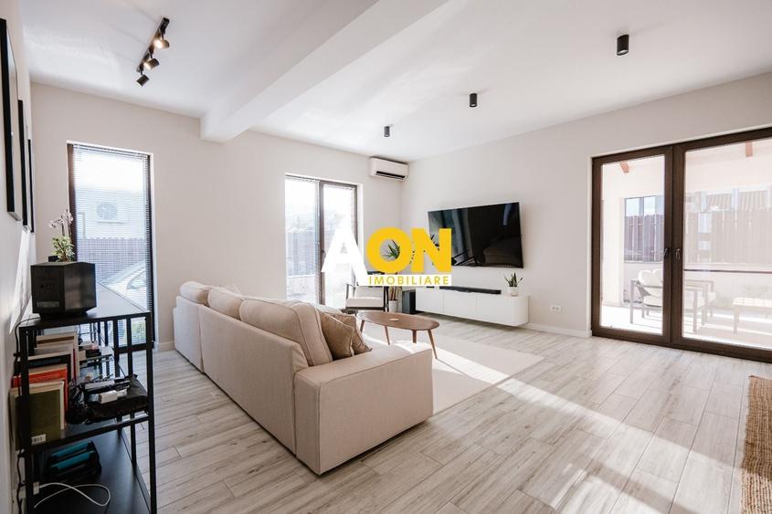 Duplex cu 4 camere cu Canalizare în Cetate