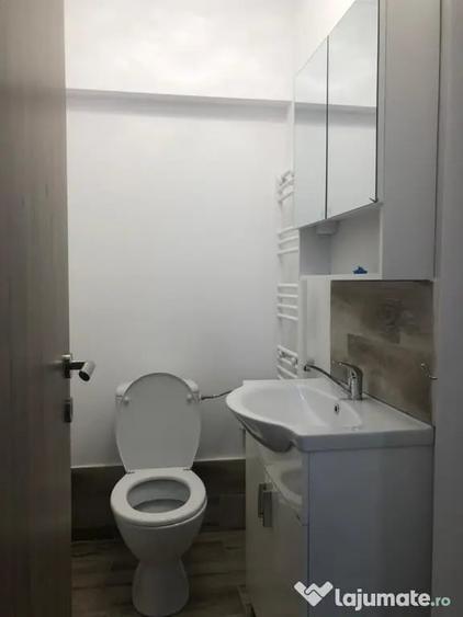 Apartament cu 3 camere în Ultracentral