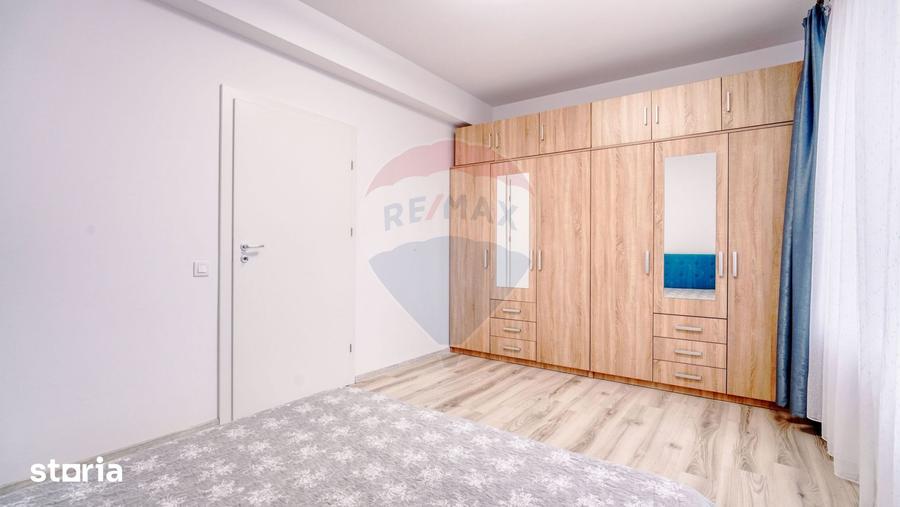 Casă cu 3 camere cu Teren 100 Mp în Sânpetru