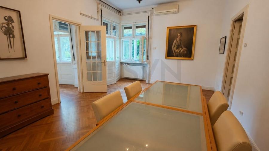 Apartament cu 5 camere semidecomandat în Dorobanți