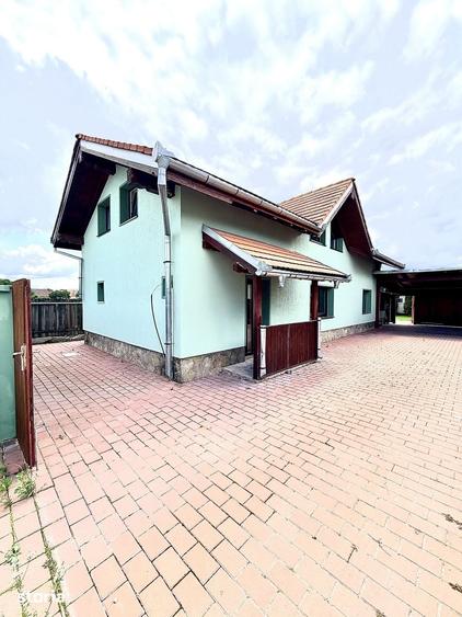 Casă cu 4 camere cu Teren 400 Mp în Hărman