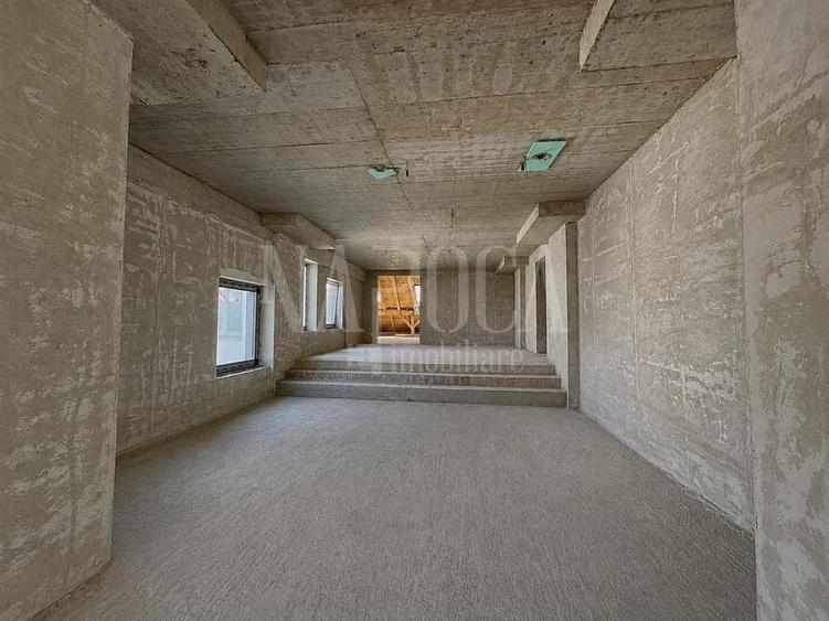 Spațiu comercial, de 827 mp, în Ultracentral