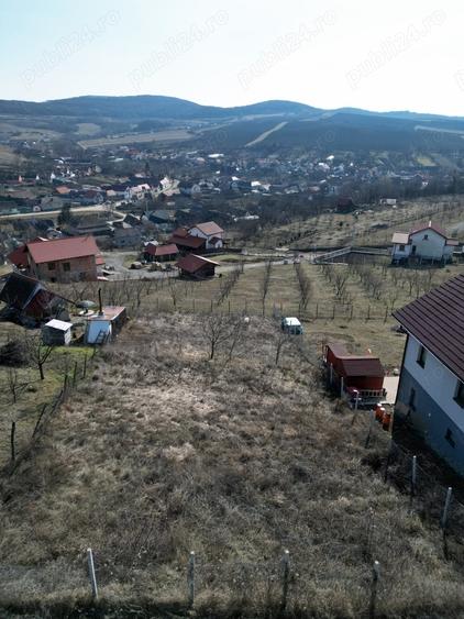 Teren de 662 mp, în Hamba