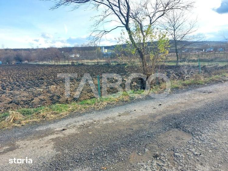 Teren de 1687 mp, în Central