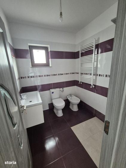 Casă cu 4 camere cu Teren 540 Mp în Măgura