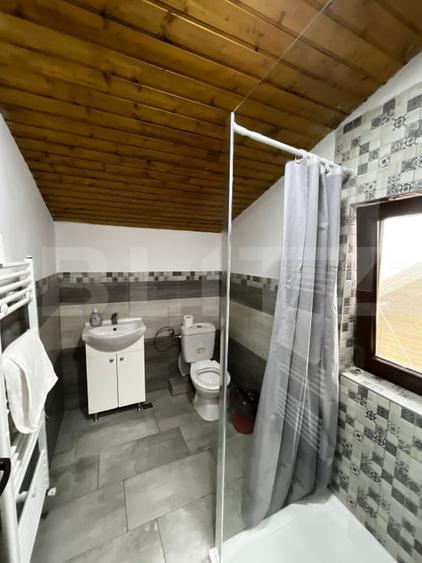 Casă individuală cu 6 camere cu Canalizare în Beclean